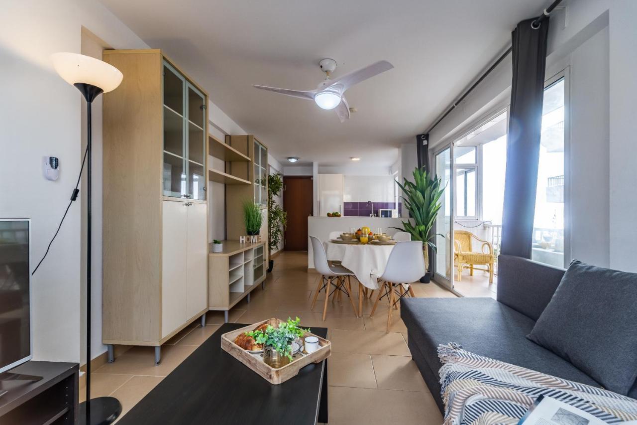 Fuengirola Paseo Maritimo Deluxe Apartment By The Beach Exterior photo
